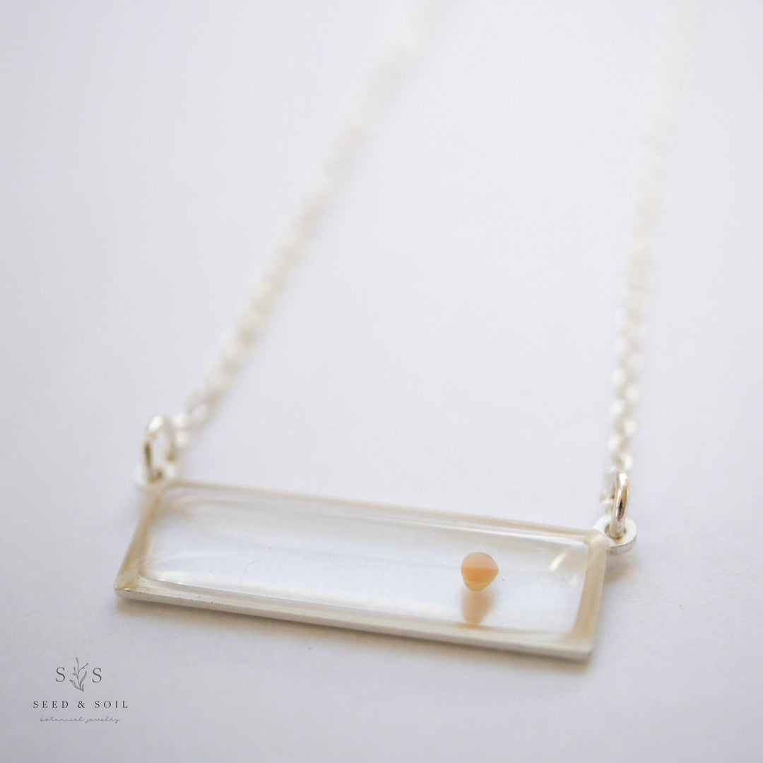 Minimalist Bar Necklace: Fern